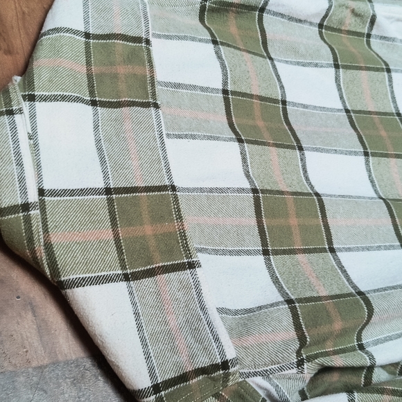 Wonder Nation Shacket Green White Plaid Thick Flannel Sz LG 10-12 Kid Unisex - Picture 10 of 14